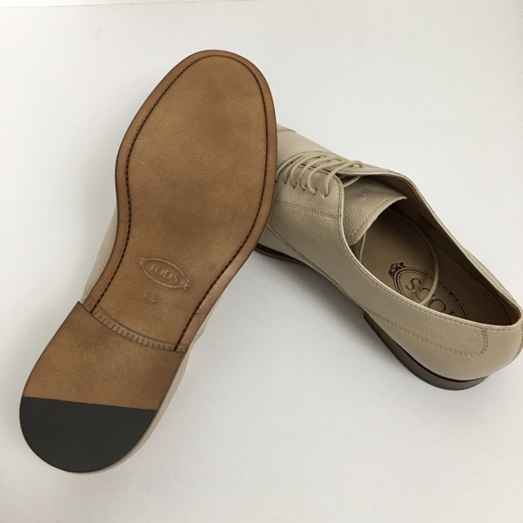 Tod’s lace up leather shoes vintage style main image 5